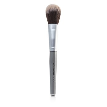 Luxurious Blush Brush
