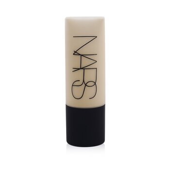 NARS Soft Matte Complete Foundation - # Stromboli (Medium 3) (Box Slightly Damaged)